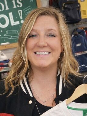 Meet your Posher, Courtney